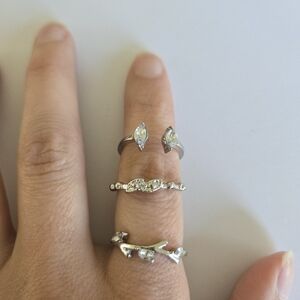 Womens rings silver tone Gems set of 3 NEW Size 6.5